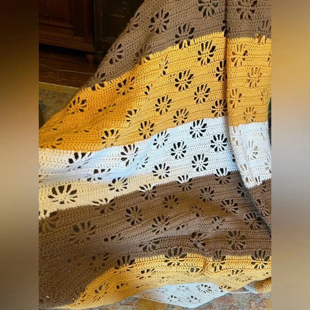 Vintage MCM Crochet Stripe Daisy Afghan Knit Blanket 55x71